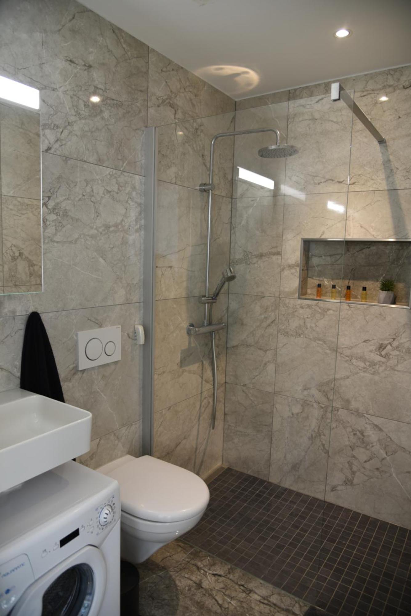 Charming With Terrace 5 Minutes From Murten * Munchenwiler